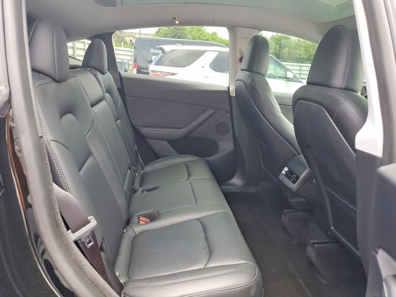 Продаж на аукціоні авто 2024 Tesla Model Y, vin: 7SAYGDEE6RA215391, номер лоту: 60561756