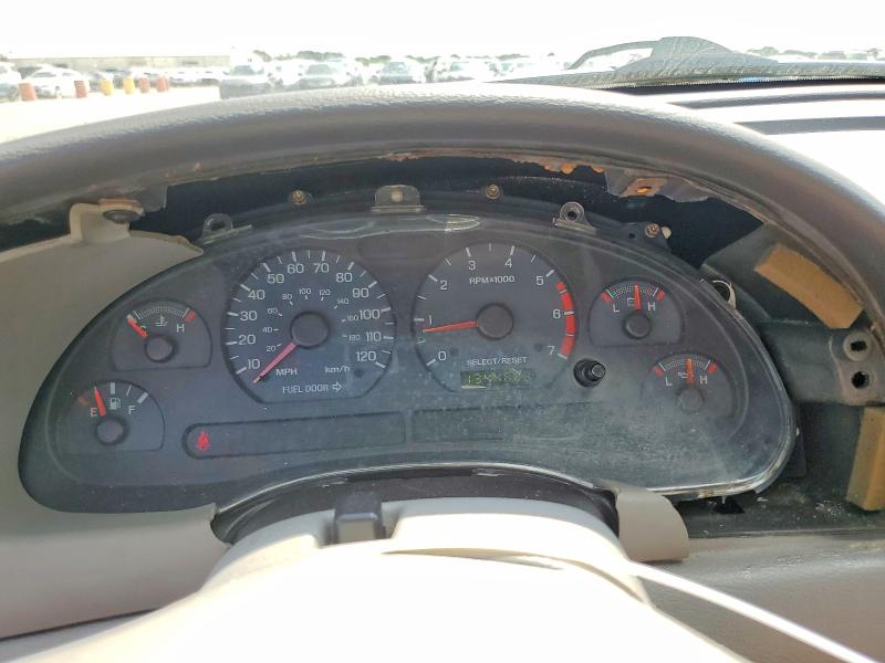 60061716 :رقم المزاد ، 1FAFP40433F393712 vin ، 2003 Ford Mustang مزاد بيع