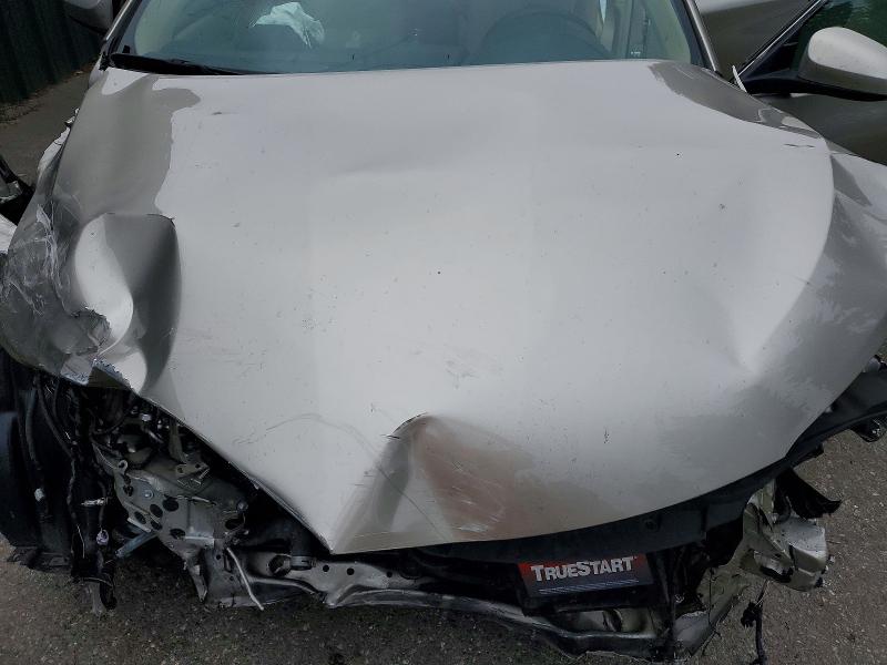 60202466 :رقم المزاد ، 4T4BF1FK8GR517377 vin ، 2016 Toyota Camry مزاد بيع