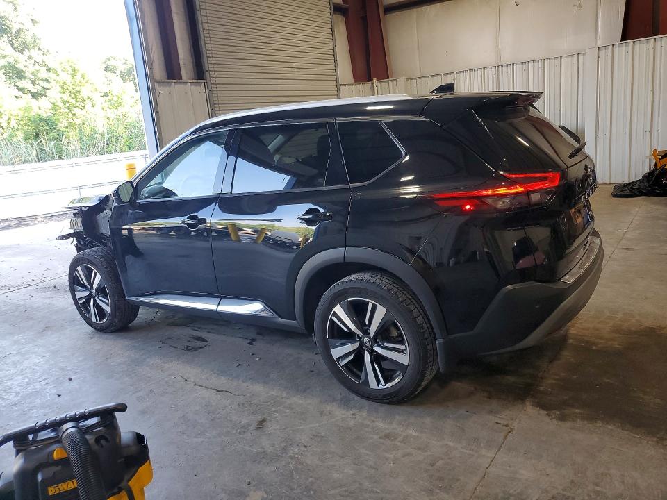 60557026 :رقم المزاد ، JN8AT3CB4MW240542 vin ، 2021 Nissan Rogue مزاد بيع