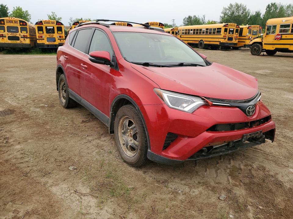 60667326 :رقم المزاد ، 2T3BFREV7HW623624 vin ، 2017 Toyota Rav4 مزاد بيع
