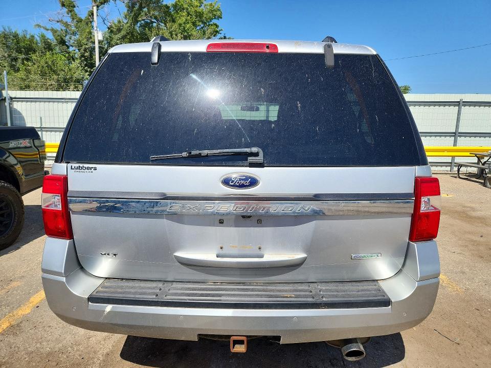 Продажа на аукционе авто 2016 Ford Expedition, vin: 1FMJU1JT8GEF21449, номер лота: 61599926