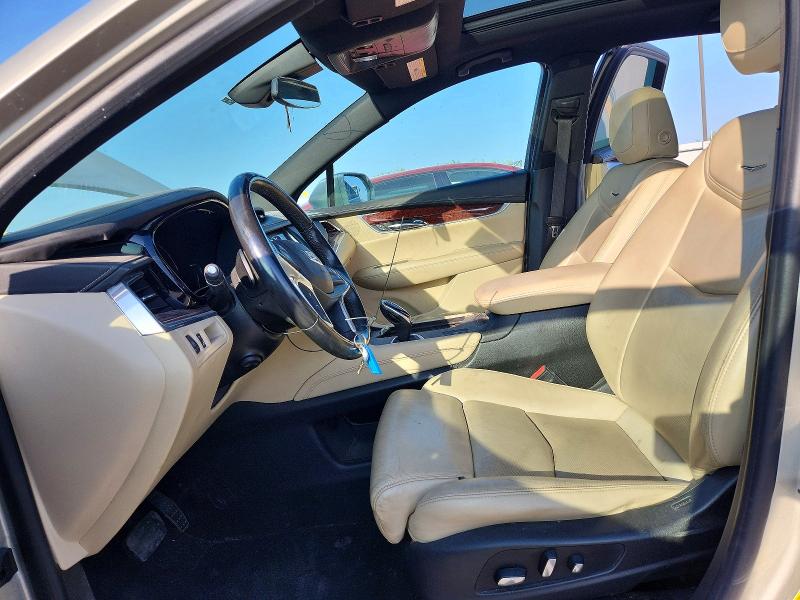2017 Cadillac Xt5 მანქანა იყიდება აუქციონზე, vin: 1GYKNBRS7HZ105775, აუქციონის ნომერი: 62872976