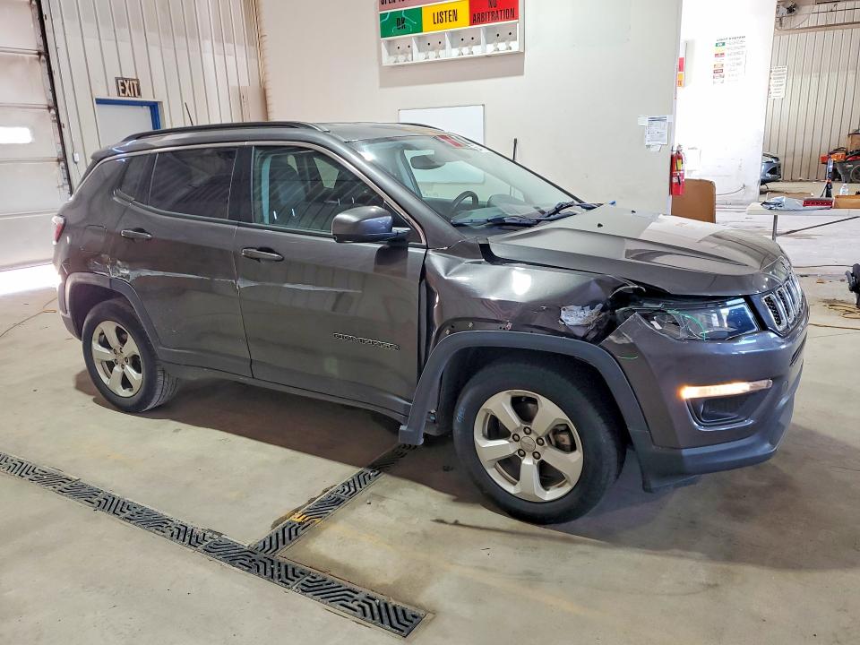 2019 Jeep Compass მანქანა იყიდება აუქციონზე, vin: 3C4NJDBBXKT672999, აუქციონის ნომერი: 58414526