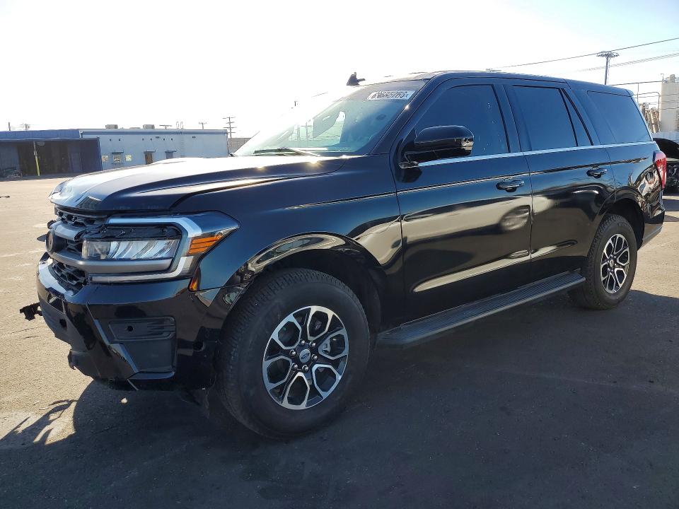 2024 Ford Expedition მანქანა იყიდება აუქციონზე, vin: 1FMJU1G88REB08646, აუქციონის ნომერი: 60685766