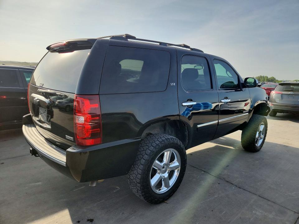 2011 Chevrolet Tahoe მანქანა იყიდება აუქციონზე, vin: 1GNSCCE01BR271374, აუქციონის ნომერი: 62715556