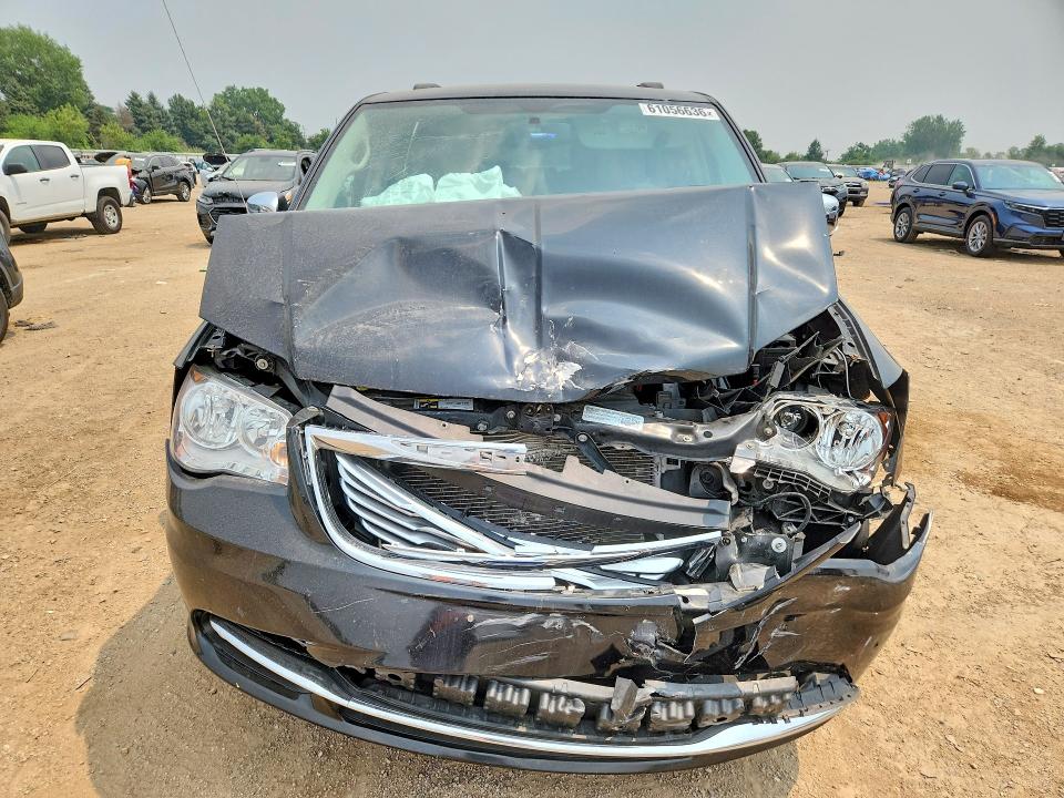 Aukcja sprzedaży 2015 Chrysler Town & Country, vin: 2C4RC1CG1FR577695, numer aukcji: 61056636