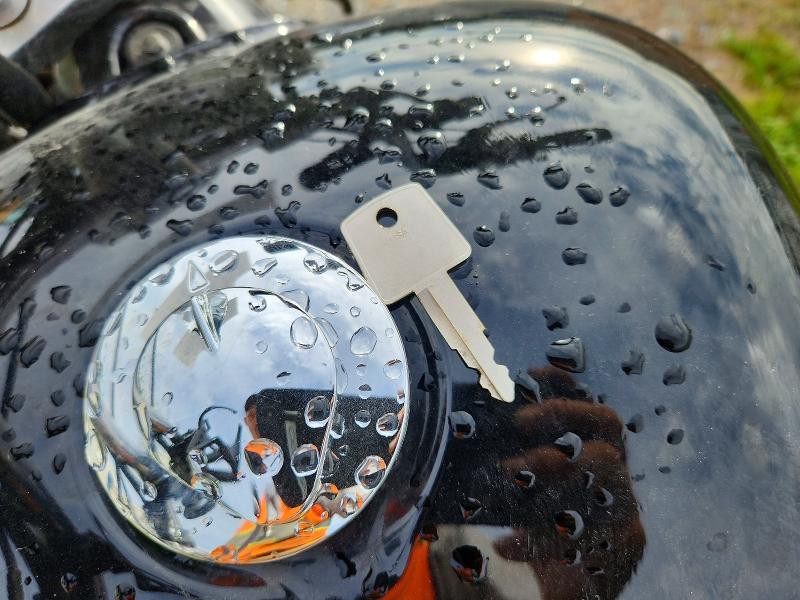 60890146 :رقم المزاد ، 1HFSC18086A000024 vin ، 2006 Honda Vt1100 مزاد بيع