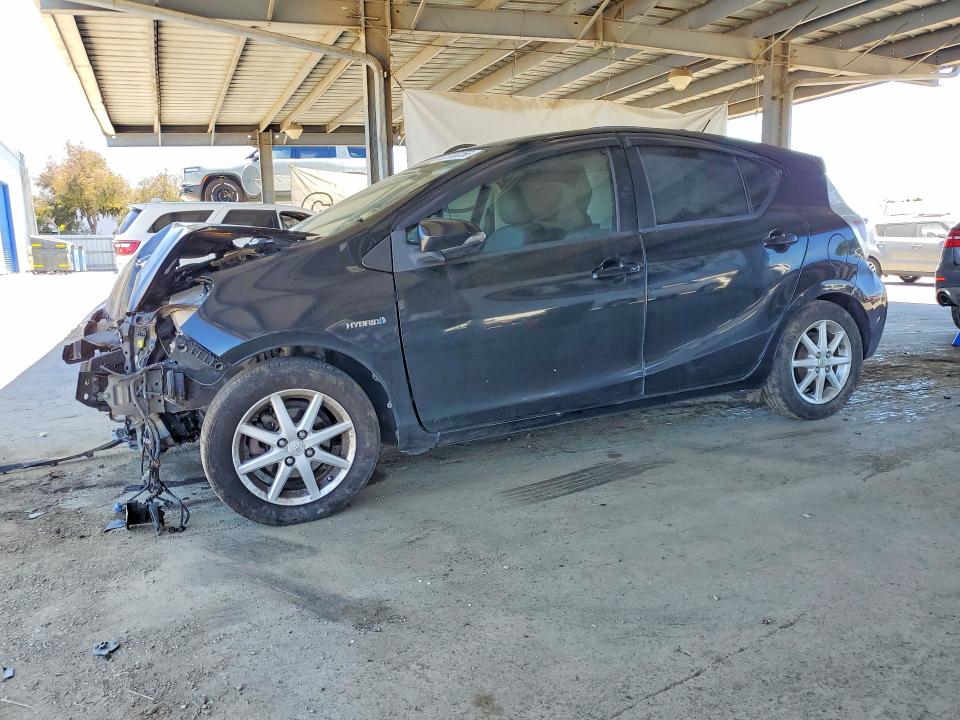 Продажа на аукционе авто 2012 Toyota Prius C, vin: JTDKDTB3XC1030370, номер лота: 62708356