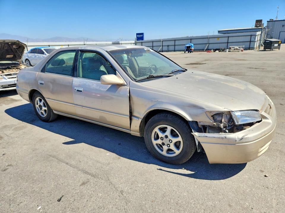 1999 Toyota Camry მანქანა იყიდება აუქციონზე, vin: 4T1BG28KXXU488667, აუქციონის ნომერი: 63027216