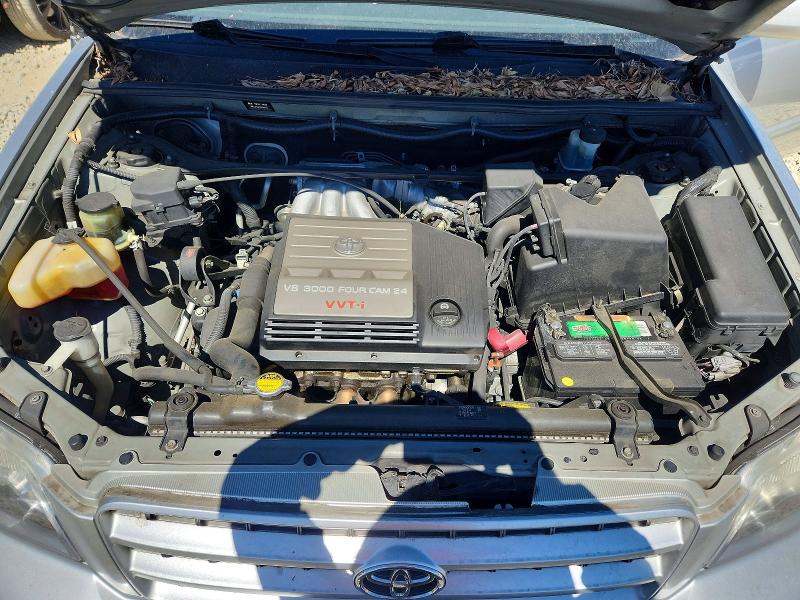 61973546 :رقم المزاد ، JTEGF21A810015830 vin ، 2001 Toyota Highlander مزاد بيع