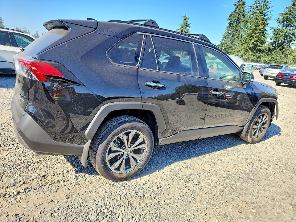 Продажа на аукционе авто 2025 Toyota Rav4, vin: JTMD6RFV0SJ094742, номер лота: 60000036