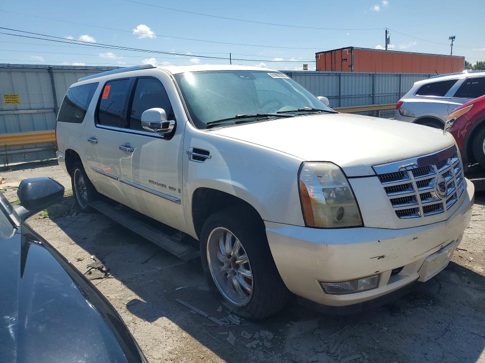 2008 Cadillac Escalade მანქანა იყიდება აუქციონზე, vin: 1GYFK66828R119061, აუქციონის ნომერი: 61693376