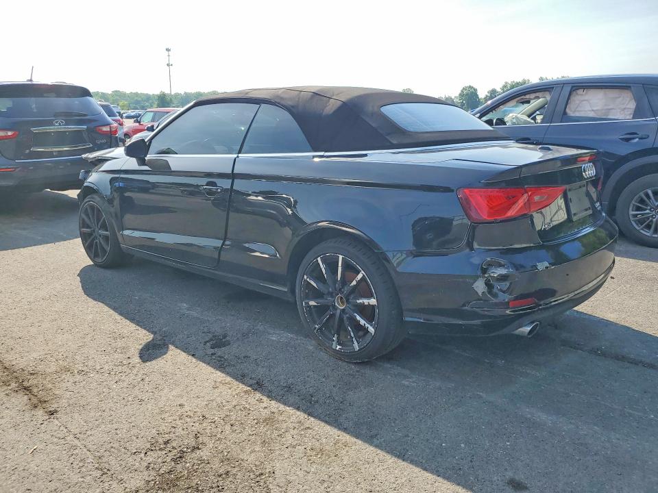 61174046 :رقم المزاد ، WAU3FLFF1F1088260 vin ، 2015 Audi A3 مزاد بيع
