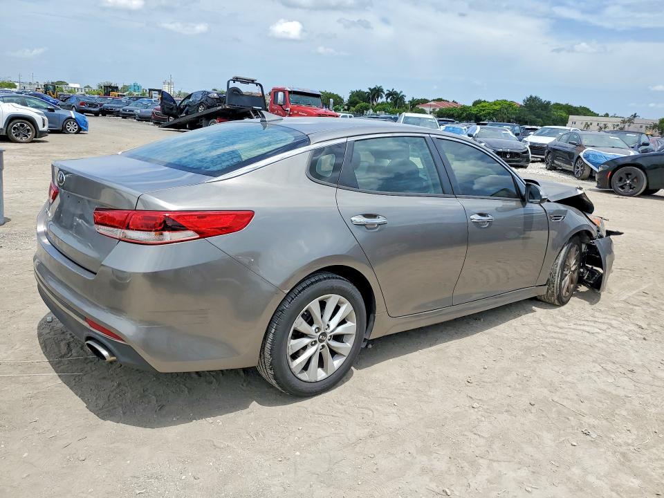 Aukcja sprzedaży 2017 Kia Optima, vin: 5XXGT4L38HG146188, numer aukcji: 61594936