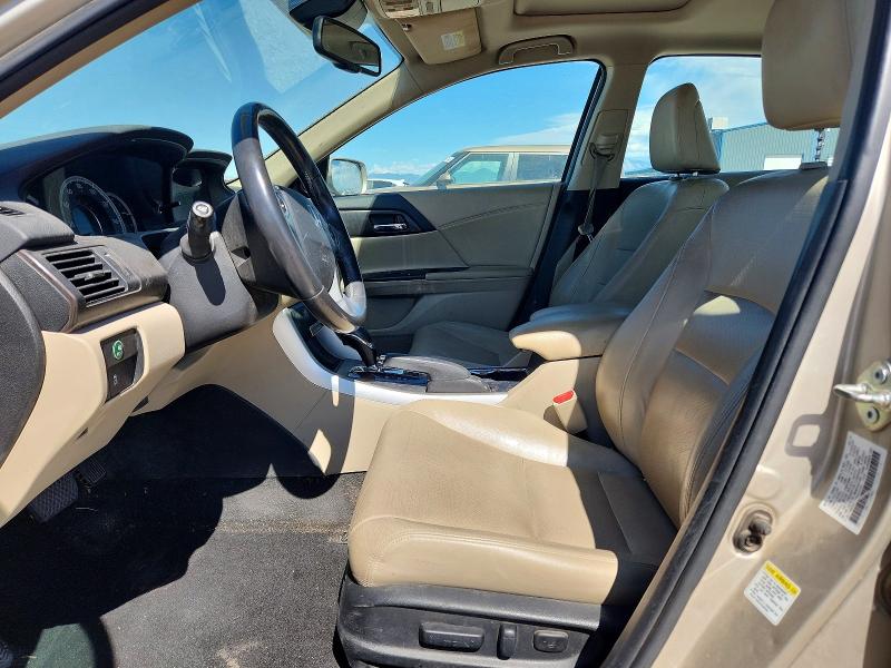 60629556 :رقم المزاد ، 1HGCR2F83FA010764 vin ، 2015 Honda Accord مزاد بيع