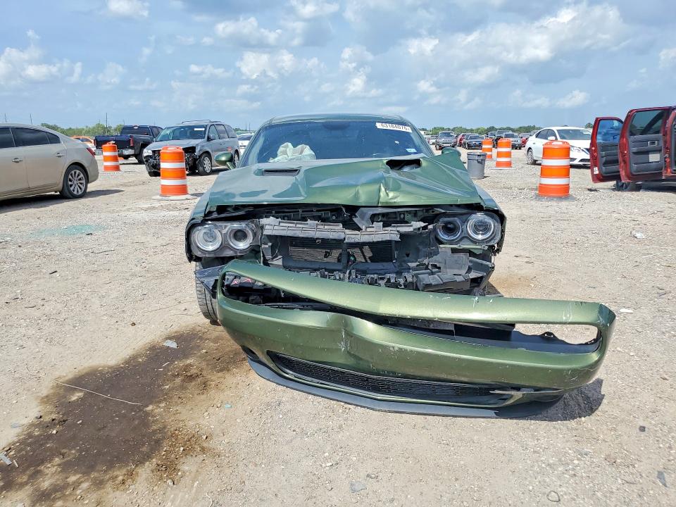 Продаж на аукціоні авто 2018 Dodge Challenger, vin: 2C3CDZAGXJH271053, номер лоту: 63184076