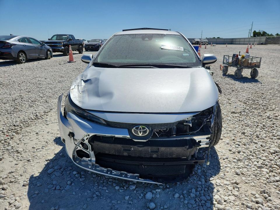 59868866 :رقم المزاد ، 5YFEPMAE6NP272388 vin ، 2022 Toyota Corolla مزاد بيع