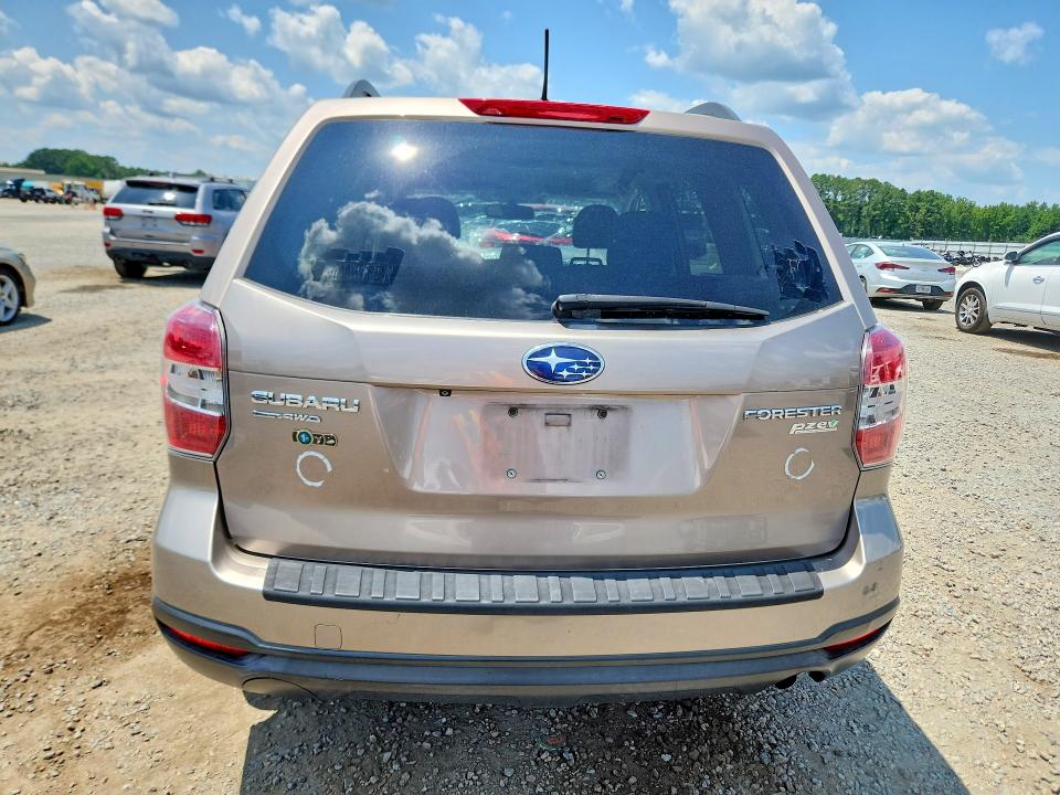 63210686 :رقم المزاد ، JF2SJADC7FH574235 vin ، 2015 Subaru Forester مزاد بيع