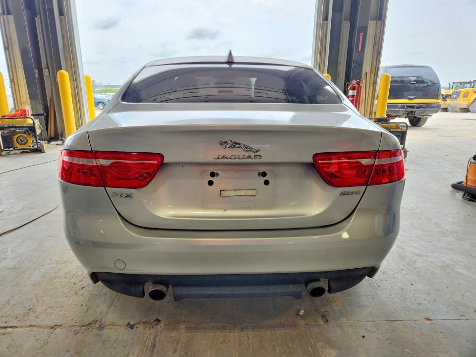 Aukcja sprzedaży 2017 Jaguar Xe, vin: SAJAR4BGXHA976208, numer aukcji: 61983756