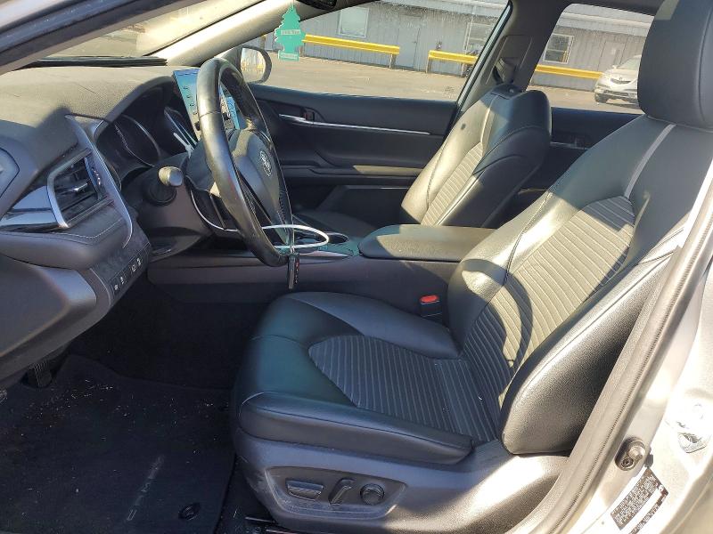 2022 Toyota Camry მანქანა იყიდება აუქციონზე, vin: 4T1T11AK8NU696585, აუქციონის ნომერი: 60047696