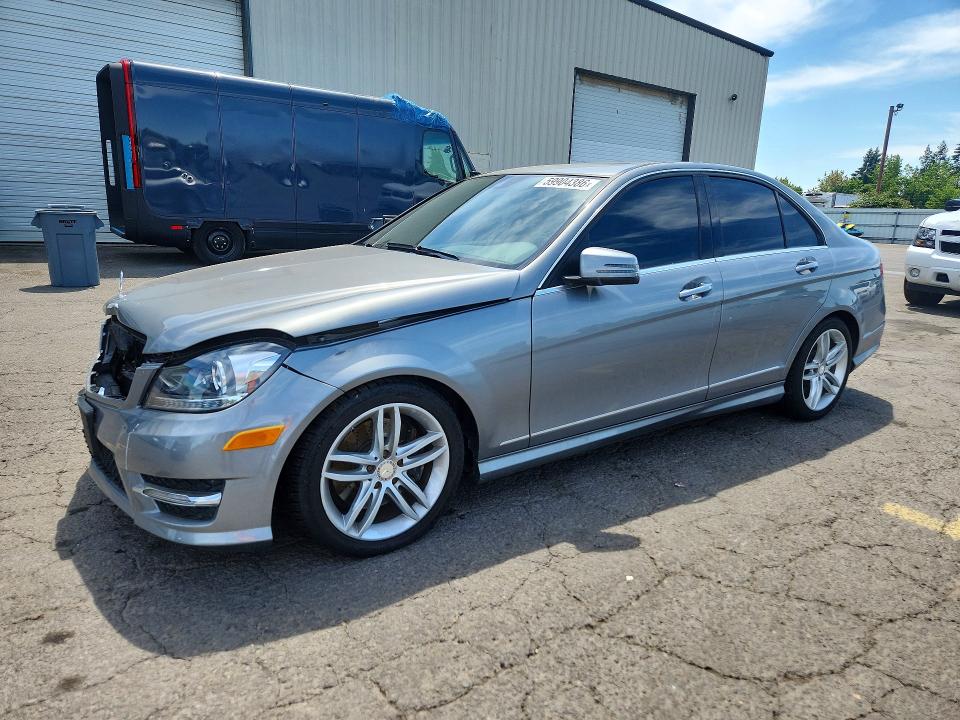 Aukcja sprzedaży 2013 Mercedes-benz C, vin: WDDGF8AB0DA786870, numer aukcji: 59904386