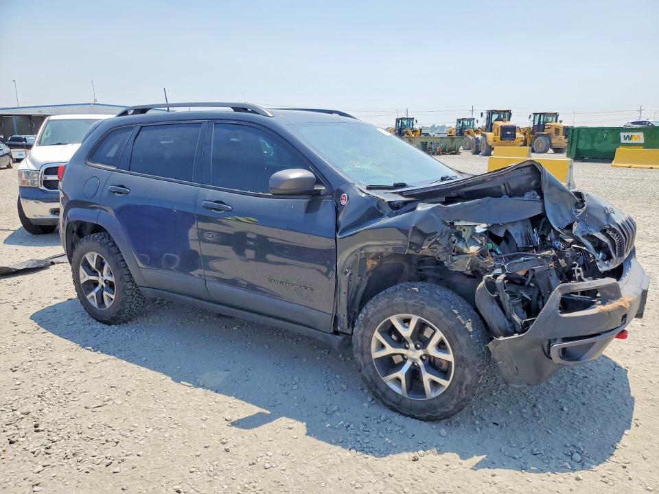 59632576 :رقم المزاد ، 1C4PJMBS5HW564009 vin ، 2017 Jeep Cherokee مزاد بيع