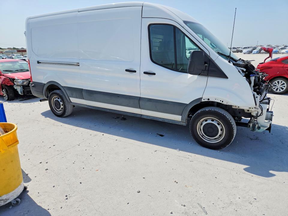 Продажа на аукционе авто 2024 Ford Transit, vin: 1FTYE1C88RKA51033, номер лота: 61864146
