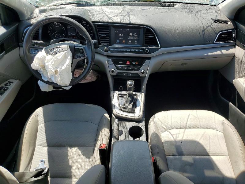 63163756 :رقم المزاد ، 5NPD84LF6HH114505 vin ، 2017 Hyundai Elantra مزاد بيع