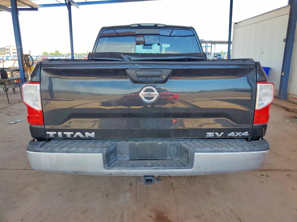 2017 Nissan Titan მანქანა იყიდება აუქციონზე, vin: 1N6AA1EJ1HN563773, აუქციონის ნომერი: 61789996