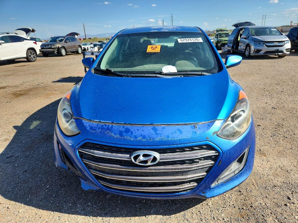 2017 Hyundai Elantra Gt მანქანა იყიდება აუქციონზე, vin: KMHD35LH4HU350013, აუქციონის ნომერი: 62928126