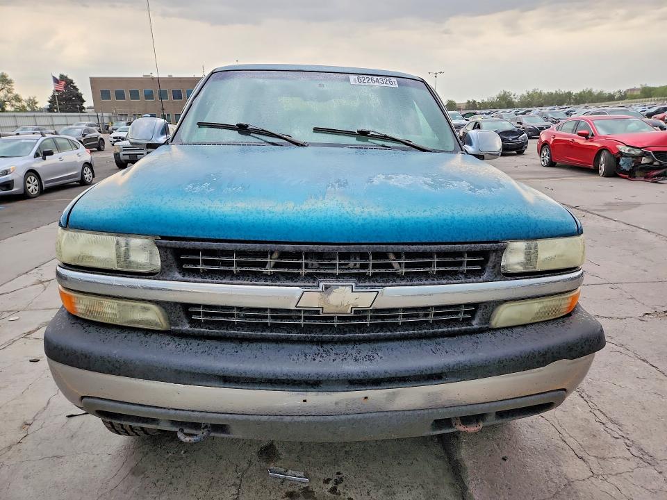 62264326 :رقم المزاد ، 1GCEK19T62Z258654 vin ، 2002 Chevrolet Silverado مزاد بيع