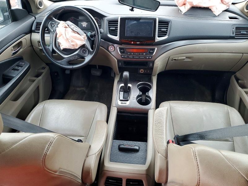 61552456 :رقم المزاد ، 5FNYF5H51HB018714 vin ، 2017 Honda Pilot مزاد بيع