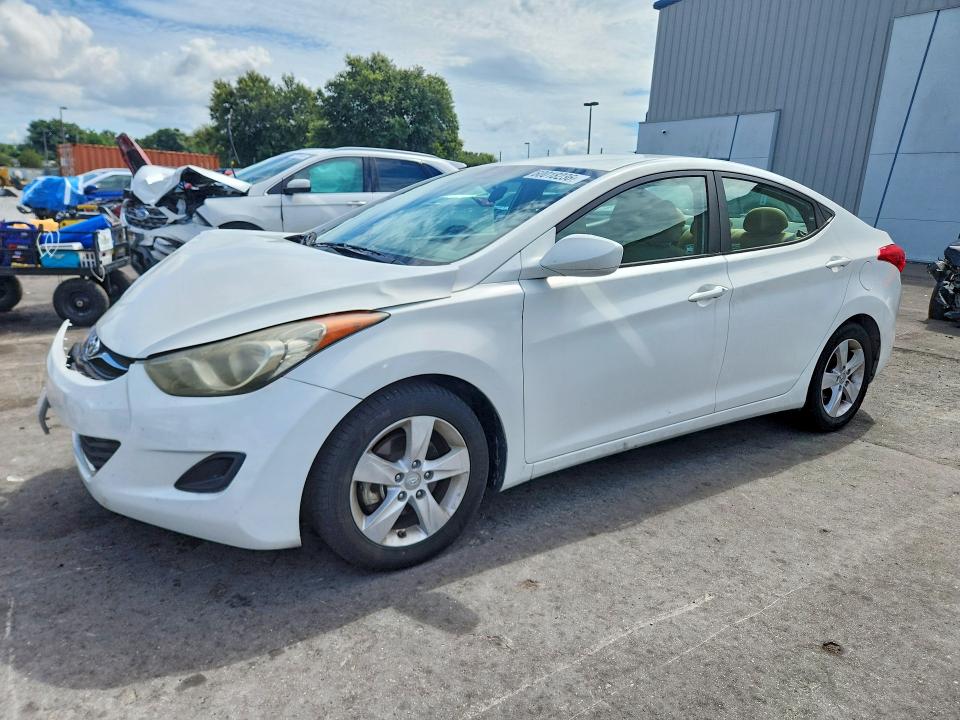 60018236 :رقم المزاد ، 5NPDH4AE2DH255592 vin ، 2013 Hyundai Elantra مزاد بيع