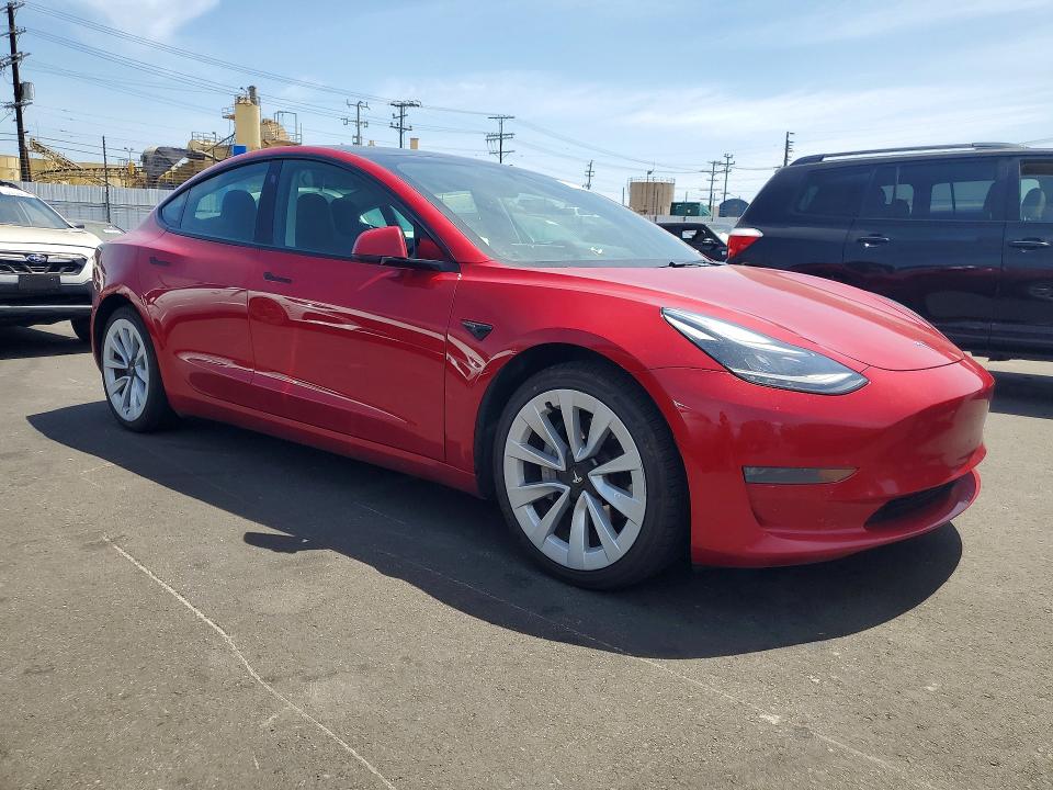 62491926 :رقم المزاد ، 5YJ3E1EB5MF089859 vin ، 2021 Tesla Model 3 مزاد بيع