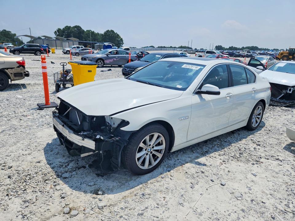 2015 Bmw 528 მანქანა იყიდება აუქციონზე, vin: WBA5A7C57FG143902, აუქციონის ნომერი: 63128116