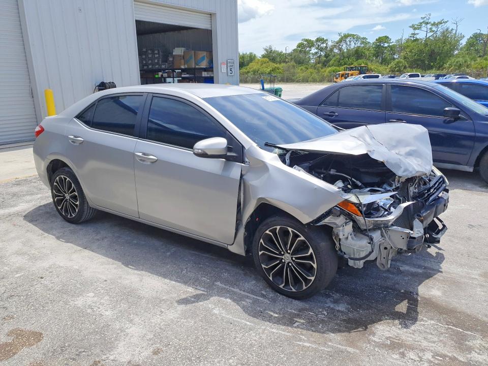 2015 Toyota Corolla მანქანა იყიდება აუქციონზე, vin: 2T1BURHE8FC363131, აუქციონის ნომერი: 61371606