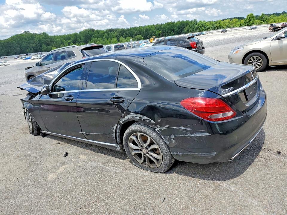 59355856 :رقم المزاد ، 55SWF4KB1FU020331 vin ، 2015 Mercedes-benz C مزاد بيع
