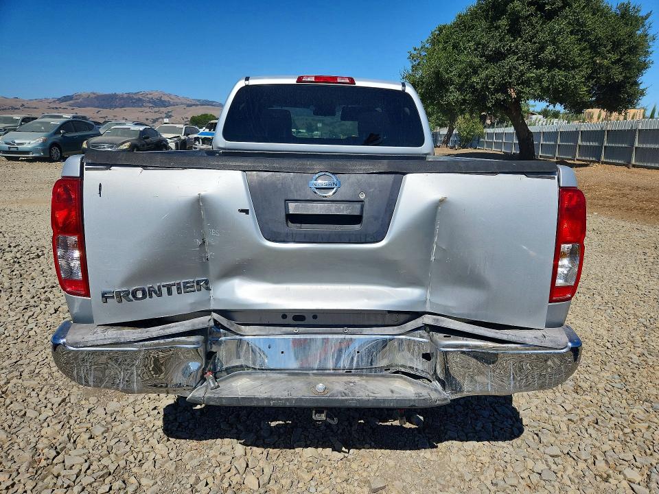 60526666 :رقم المزاد ، 1N6BD0CT9FN756115 vin ، 2015 Nissan Frontier مزاد بيع