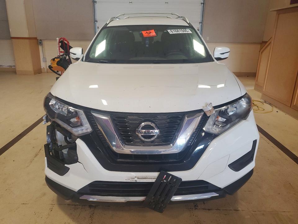 Продажа на аукционе авто 2017 Nissan Rogue, vin: KNMAT2MV9HP553469, номер лота: 61681946