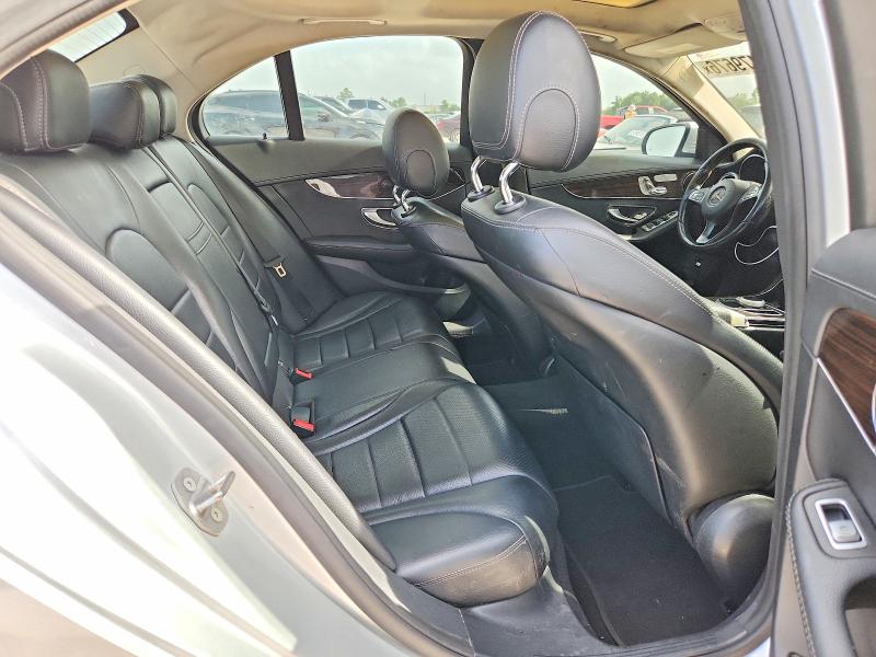 61479676 :رقم المزاد ، 55SWF4KB5HU209793 vin ، 2017 Mercedes-benz C مزاد بيع