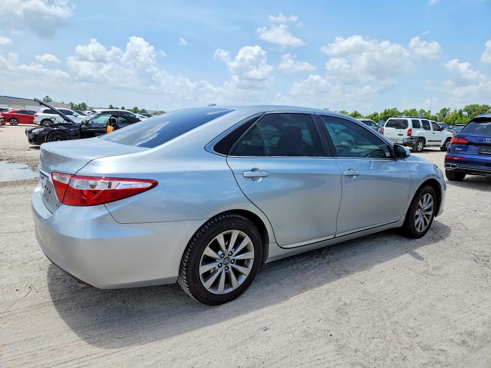 Aukcja sprzedaży 2017 Toyota Camry, vin: 4T1BF1FK2HU726805, numer aukcji: 63145696