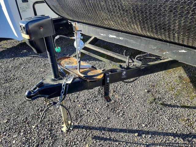 60028916 :رقم المزاد ، 5SFPB3029ME461540 vin ، 2021 Pioneer Travel Trailer مزاد بيع