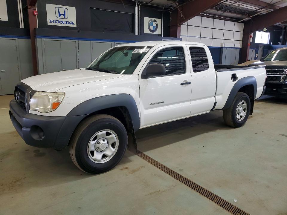 Продажа на аукционе авто 2011 Toyota Tacoma, vin: 5TFUU4ENXBX015570, номер лота: 60587216