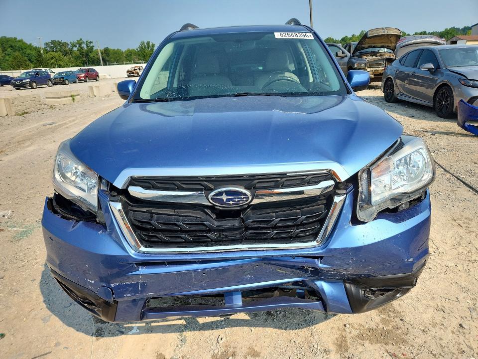 62668396 :رقم المزاد ، JF2SJAJC2HH447612 vin ، 2017 Subaru Forester مزاد بيع