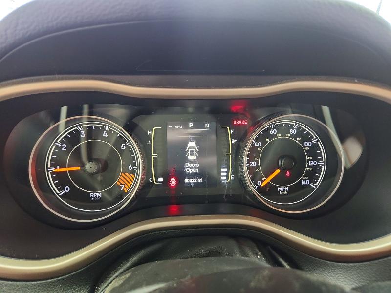 Продаж на аукціоні авто 2015 Jeep Cherokee, vin: 1C4PJLCB7FW742556, номер лоту: 62318916