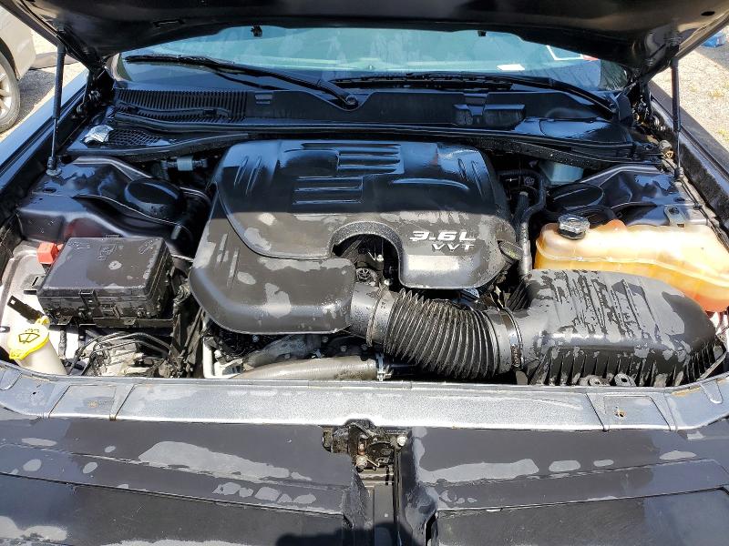 60870096 :رقم المزاد ، 2C3CDZGG8JH162176 vin ، 2018 Dodge Challenger مزاد بيع