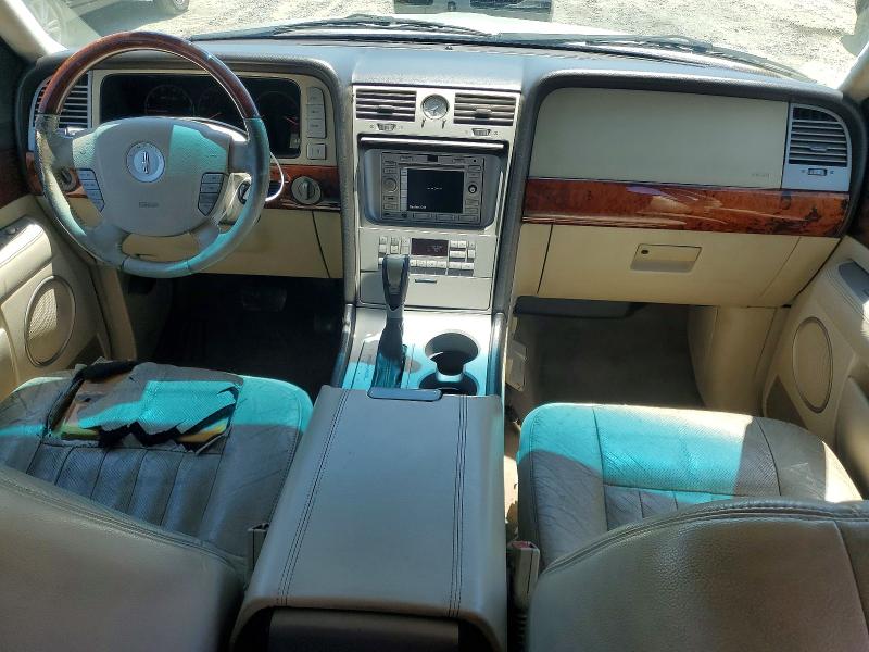 Продаж на аукціоні авто 2003 Lincoln Navigator, vin: 5LMFU28R63LJ00662, номер лоту: 63477316