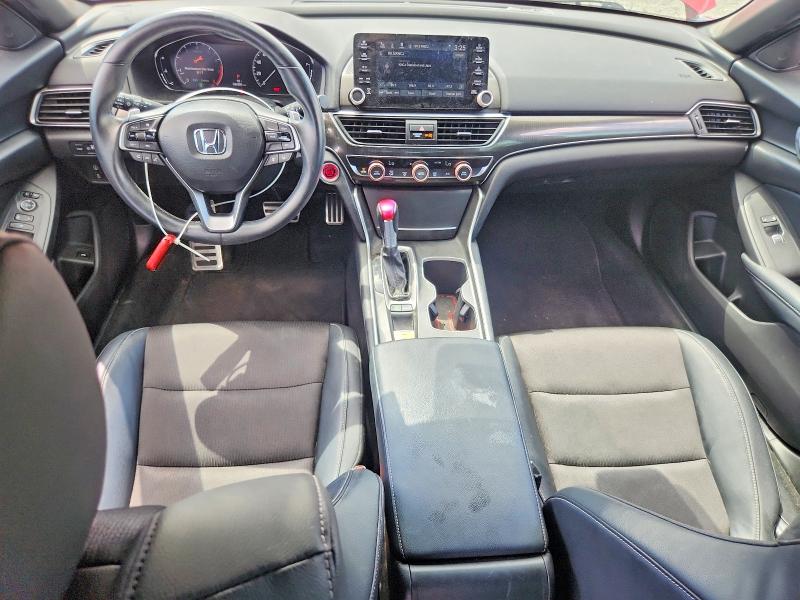 Продаж на аукціоні авто 2018 Honda Accord, vin: 1HGCV1F30JA131464, номер лоту: 62479666