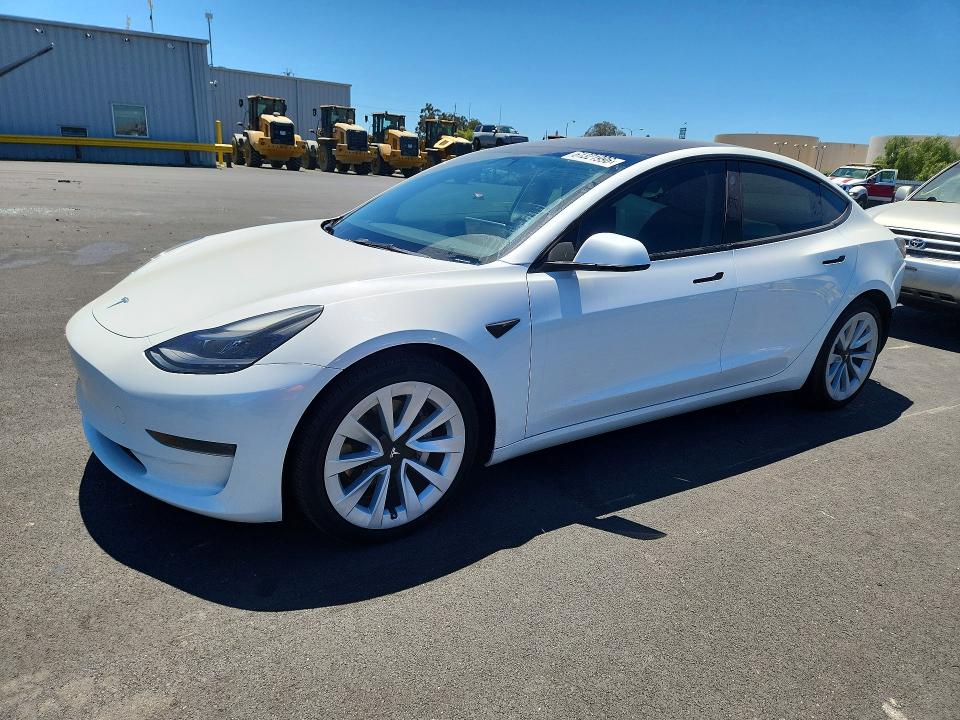 Продажа на аукционе авто 2023 Tesla Model 3, vin: 5YJ3E1EA3PF430347, номер лота: 61321996